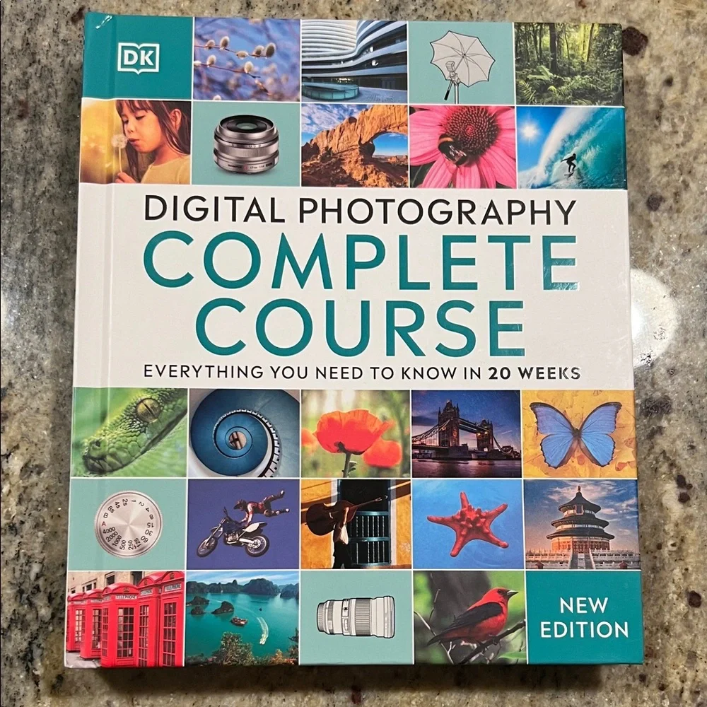 Digital Photography Complete Course Book - Picture 1 of 7